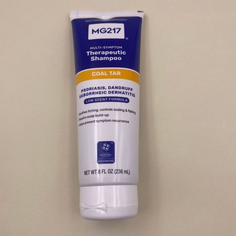 แชมพู American MG217 บรรจุ 0.5% น้ํามันก๊าดซิลเวอร์หนังวัว P ขจัดรังแคไม่มีฮอร์โมน Uuu8.9