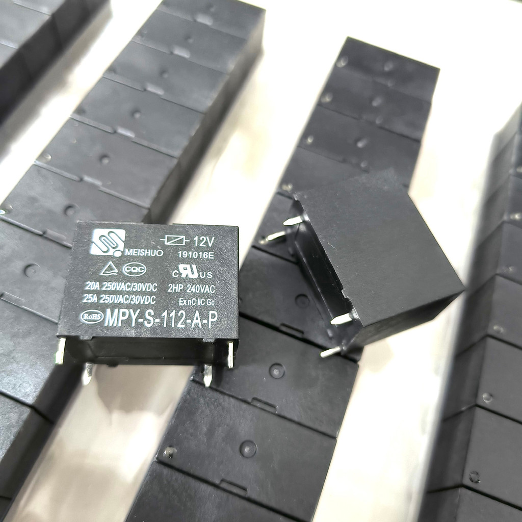 จัดส่งฟรี ยี่ห้อใหม่ HF161F-12-HT HF161F-W พร้อมสต็อก 4 Pins 25A ไฟฟ้า MPY-S-112-AP