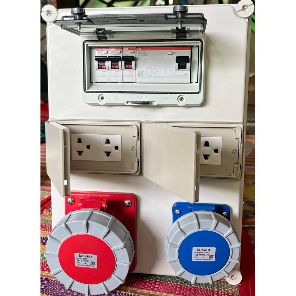กล่องจ่ายไฟกันดูด 3เฟส 63A 32A และ16A RCBO form ABB