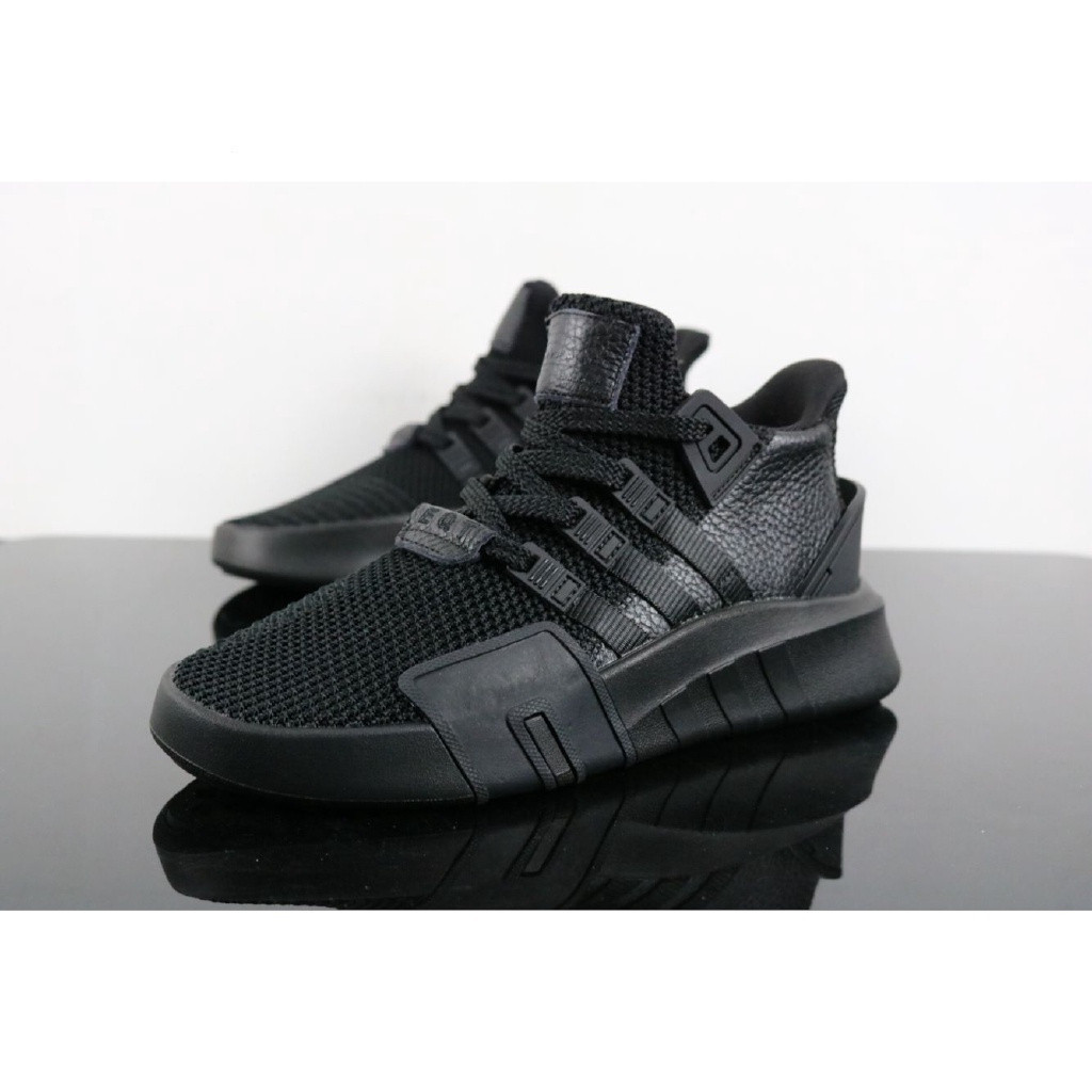นาย 230923 A1122d EQT bask ADV รองเท้าผ้าใบสําหรับผู้ชายและผู้หญิง Low Top สีดําสะท้อนแสงรองเท้าวิ่ง