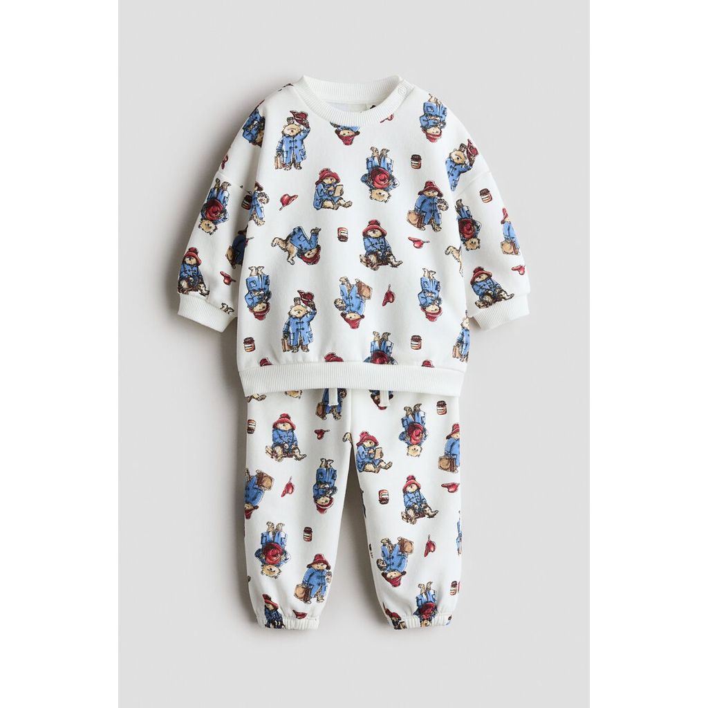 H&M(เอชแอนด์เอ็ม) ชุดเสื้อสเวตเตอร์พิมพ์ลาย 2 ชิ้น Infants 2-piece printed sweatshirt set 1295328_4