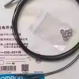 เซ็นเซอร์ไฟเบอร์ออปติก Omron E32-D211RE32-T21RE32-ZD33E32-ZD11RE32-D21N