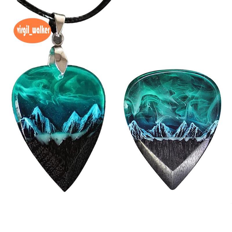 Guitar Touch Pick Epoxy Resin Guitar Pick Northern Lights Necklace Guitar Pick