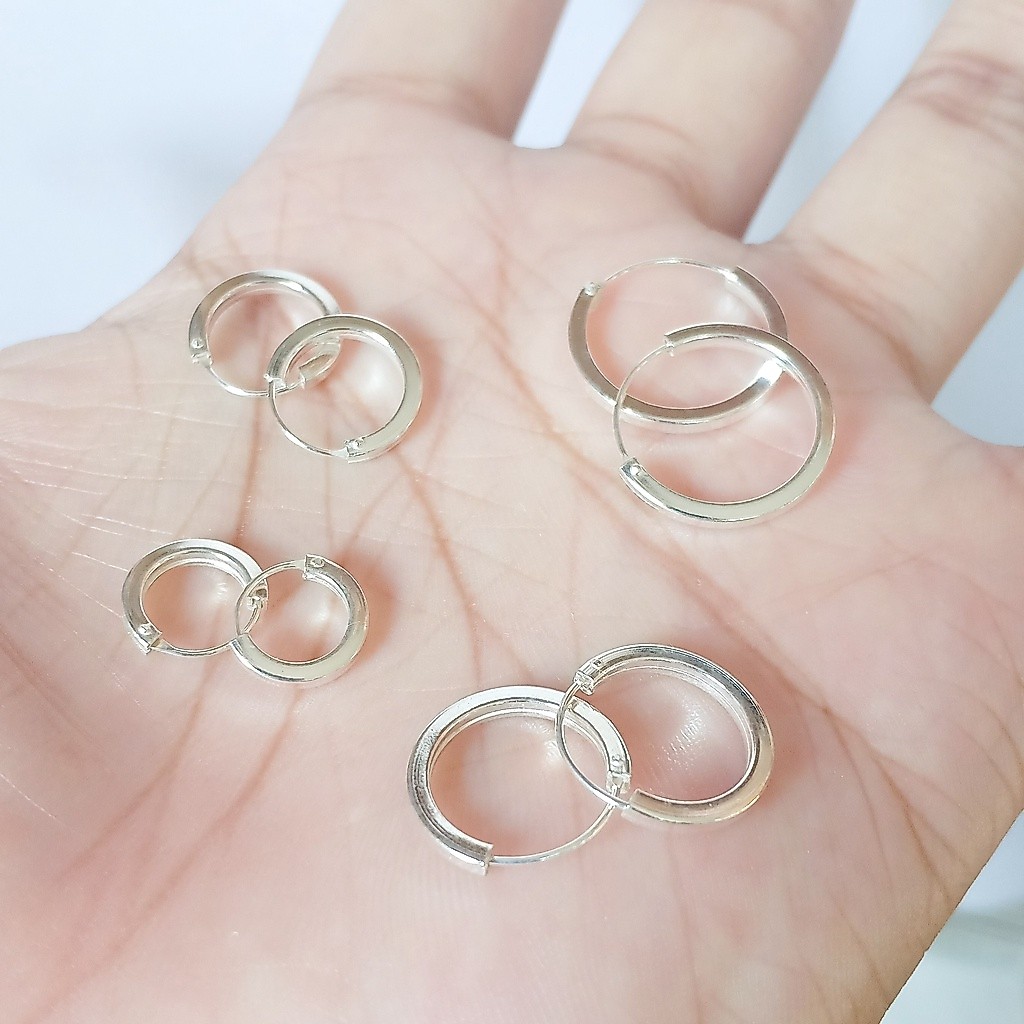 ต่างหูห่วงเงินแท้ Square Tube Hoop Earrings 92.5% (ห่วงเหลี่ยม 1.5 มิลลิเมตร)