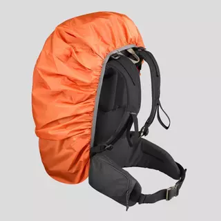 Decathlon Basic Rain Cover For Backpack ถุงคลุมกันฝนสำหรับเป้สะพายหลังใช้ในการเทรคกิ้ง ขนาด 40/60 ลิตร - Orange