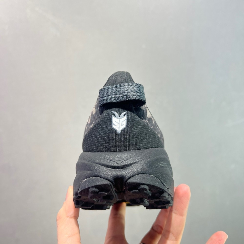 HOKA ONE ONE M Speedgoat 6 รองเท้าวิ่งกลางแจ้ง Unisex JST9