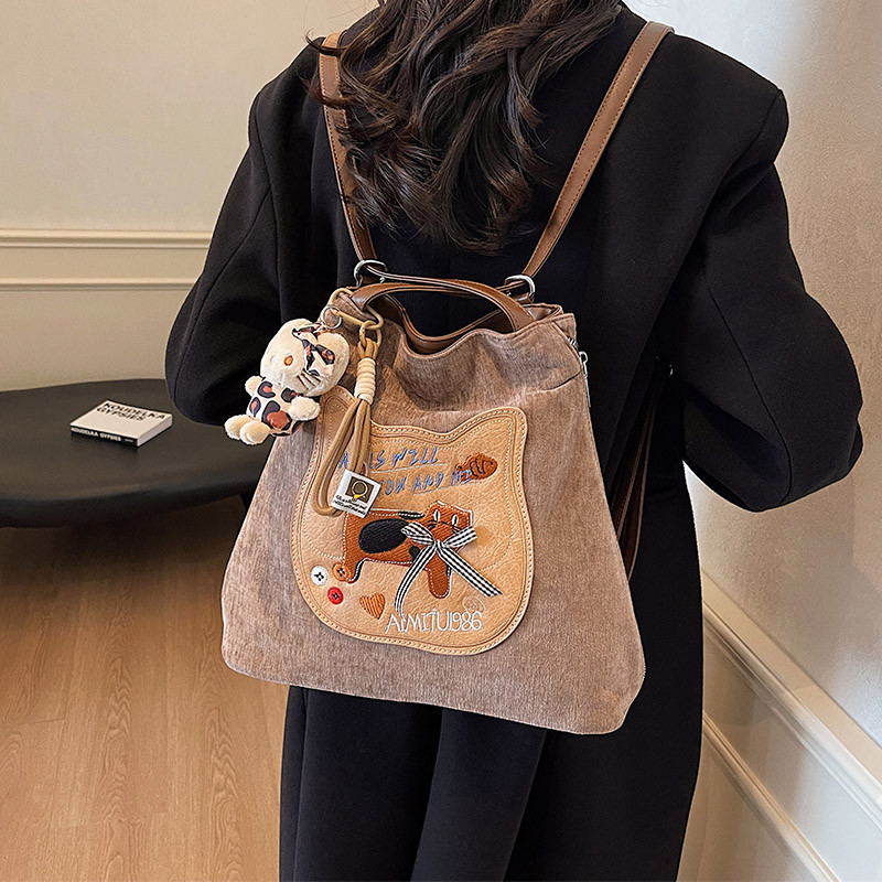 11 Amy Rabbit Bag 2026 สไตล์ใหม่อินเทรนด์เนื้อ Casual ความจุขนาดใหญ่แฟชั่น All-Match Commuter กระเป๋