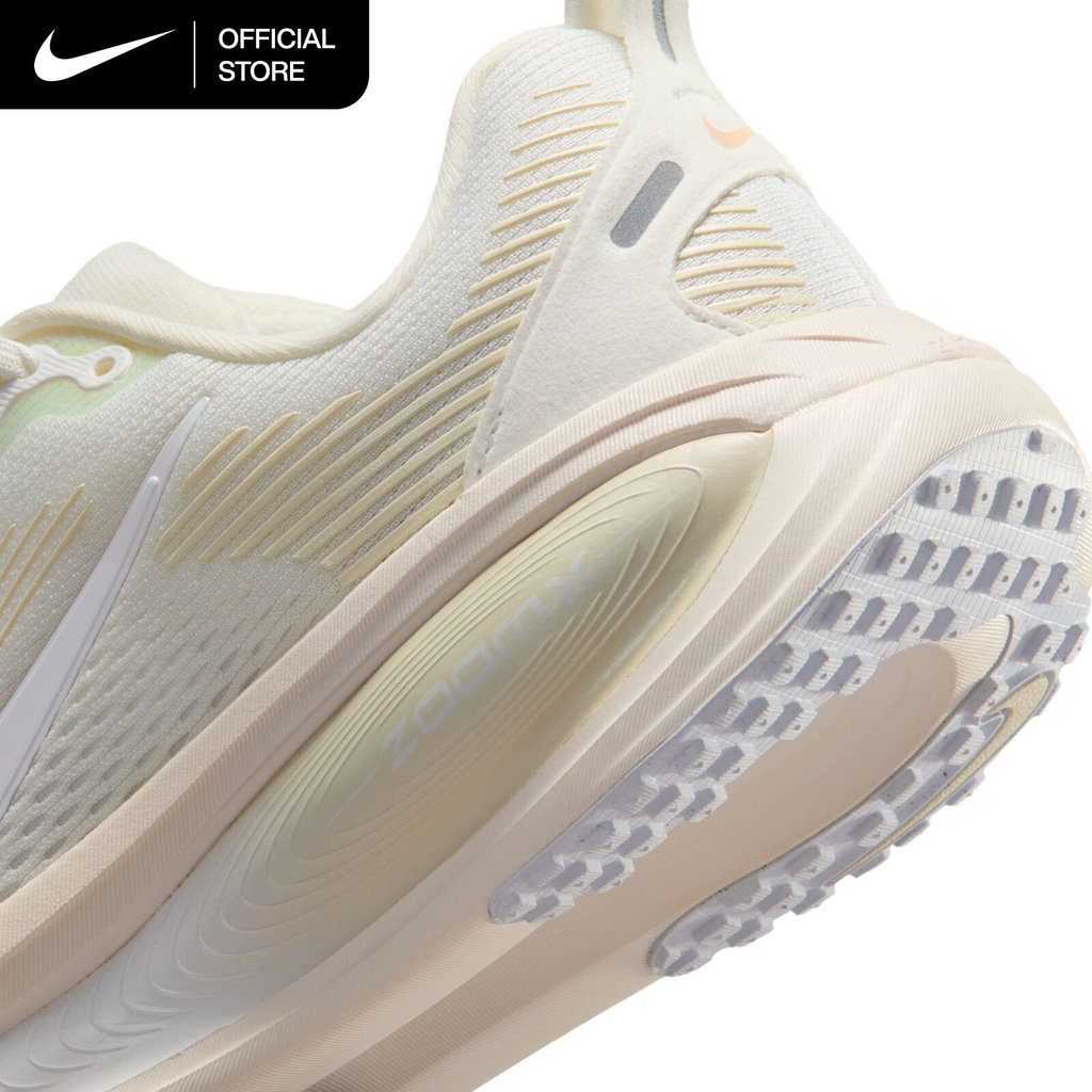 NIKE حذاء جري نسائي Vomero 18 — أبيض — صورة 8