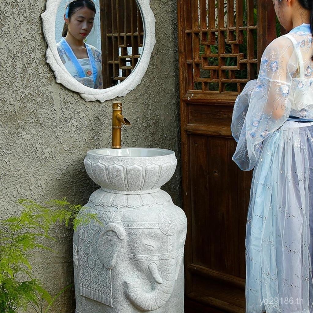 คอลัมน์อ่างล้างหน้าวิลล่าอ่างล้างหน้าสไตล์ใหม่รดน้ําดอกไม้กลางแจ้งกลางแจ้งอ่างล้างหน้าแนวตั้งล้างหน้
