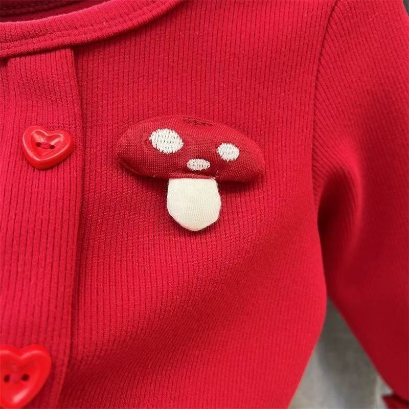 เสื้อสเวตเตอร์แขนยาวสีแดงสำหรับเด็กผู้หญิง ออกแบบมาในสไตล์ฤดูใบไม้ร่วงที่น่ารักและสวมใส่ง่าย - รูปที่ 5