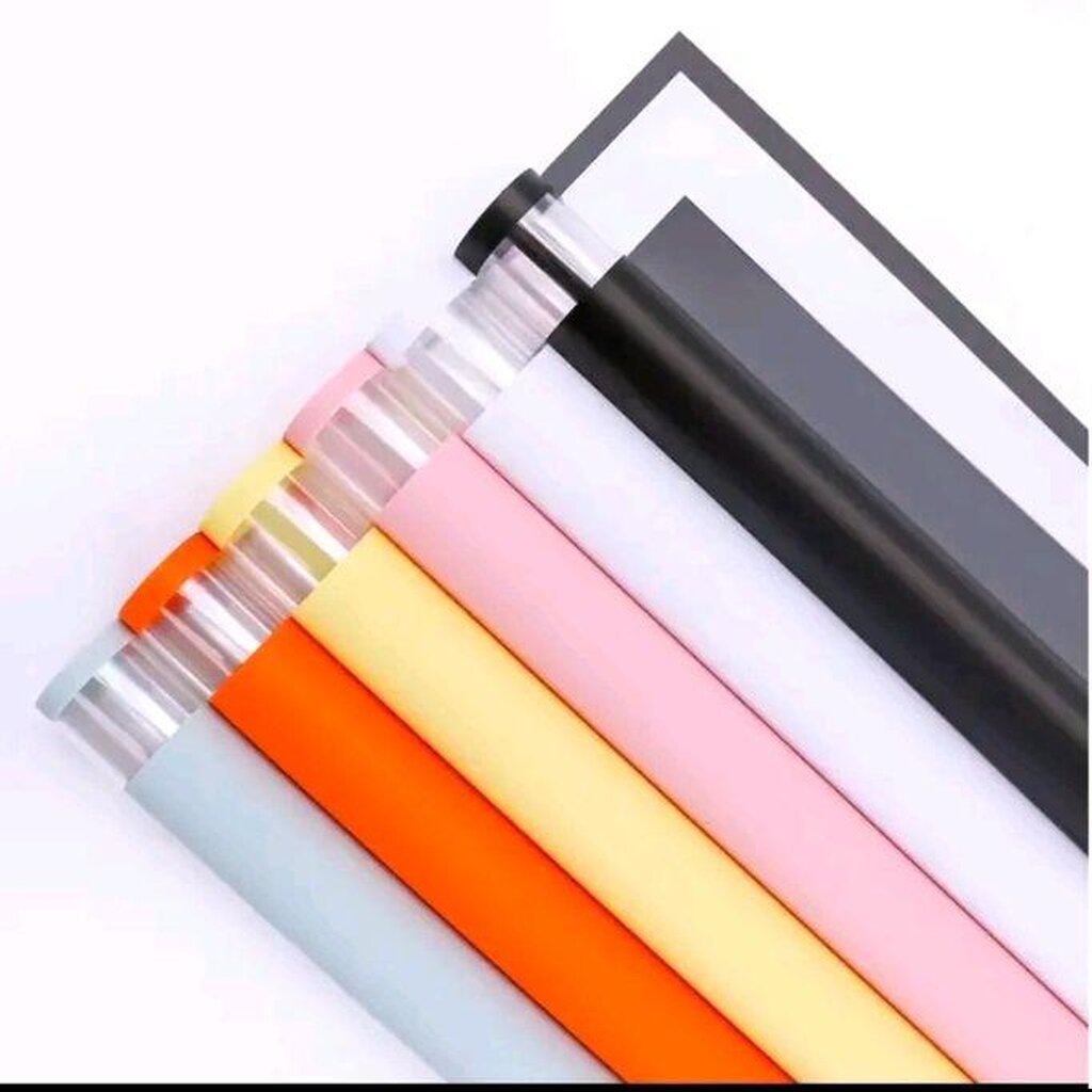 กระดาษฟลาวด์มุก กรอบใสหนา สีสวยเนื้อดี ใช้ห่อช่อ ห่อของขวัญ พร้อมส่ง