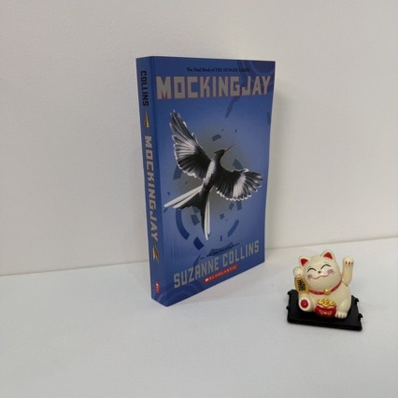 หนังสือเล่มสุดท้ายของ Mockingjay of The Hunger GamesAL8+280