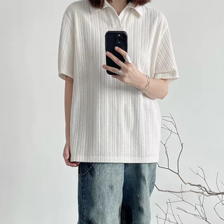 Textured Knit Polo Shirt เสือโปโลสีดำ พื้นผ้านุ่มนวล สบายๆ ทันสมัย สำหรับทั้งชายหญิง เหมาะกับทุกโอกาส สงกรานต์