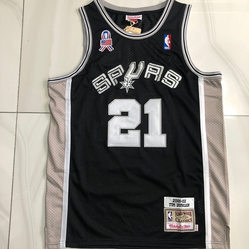 เสื้อเย็บปักถักร้อยประณีตแท้ผู้ชาย San Antonio Spurs Tim Duncan Swingman Jersey - สีดํา