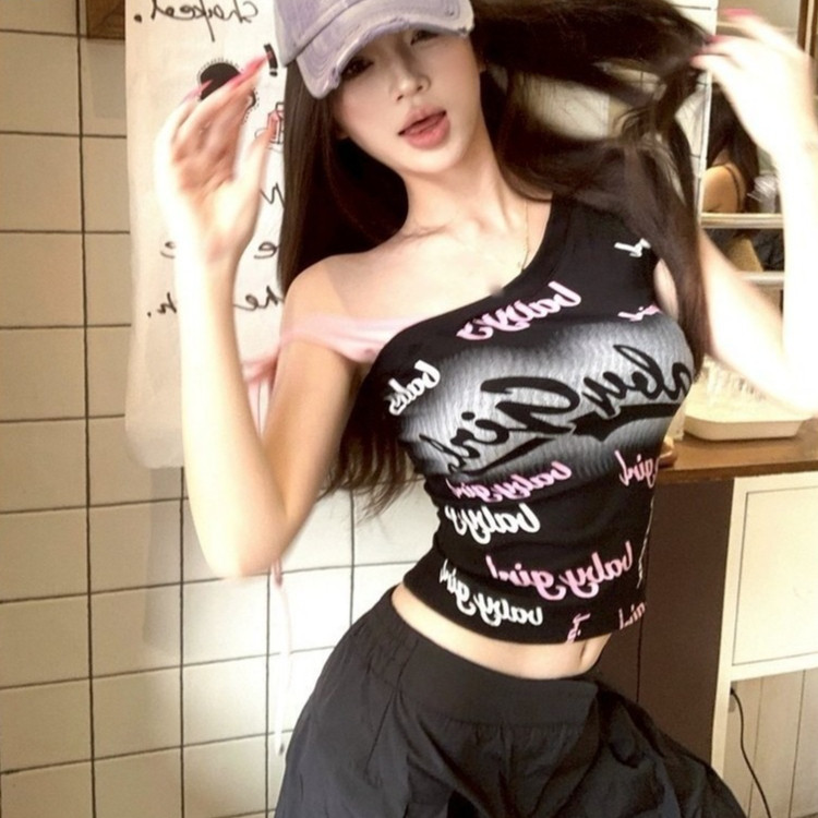 CuteBee เสื้อเปิดไหล่ แบบผูก สีพื้น สไตล์สตรีท สกีนตัวอักษร  สีดำ’ FY5169