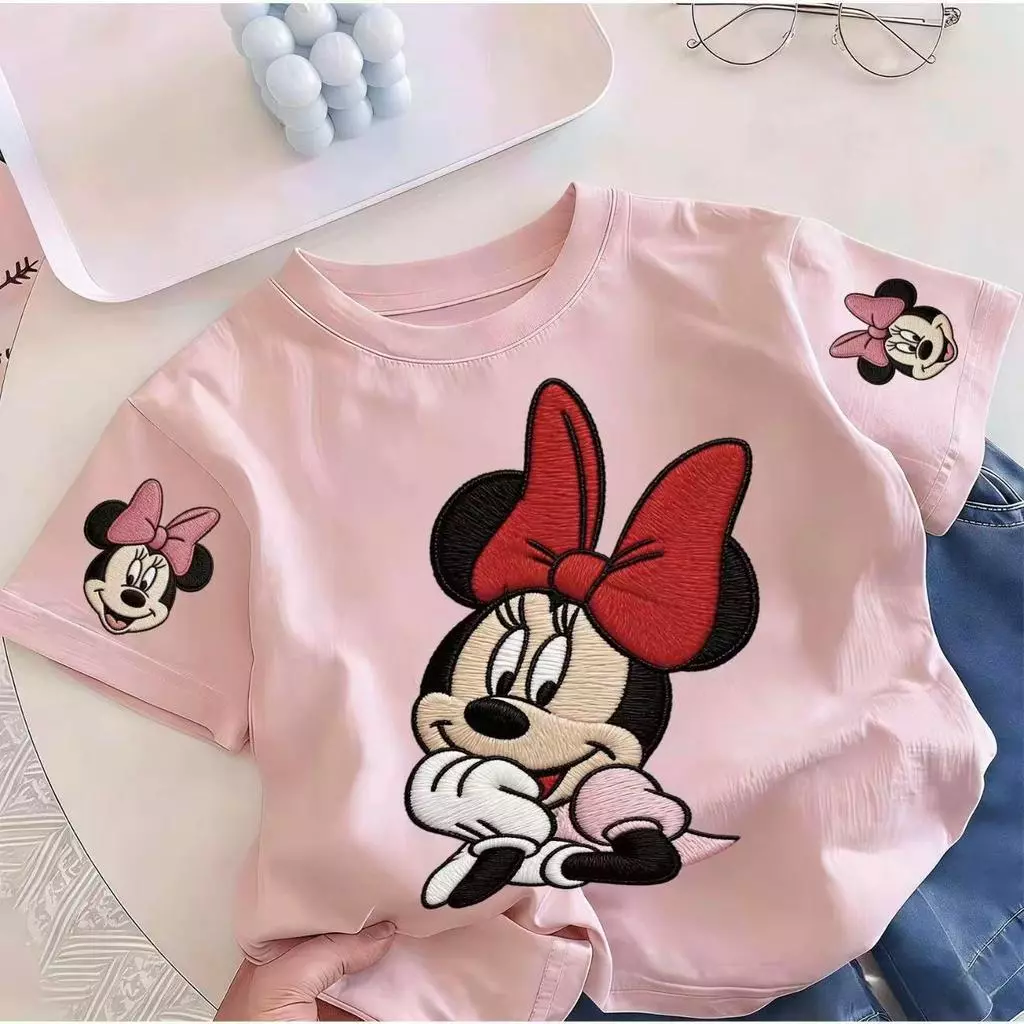 Pebbi Baby เสื้อยืดเด็กฤดูร้อนรุ่นใหม่ ลายปักมินนี่เมาส์ Minnie Mouse ดิสนีย์ ผ้าฝ้ายแท้100% นุ่มสบาย เสื้อแขนสั้นเด็กผู