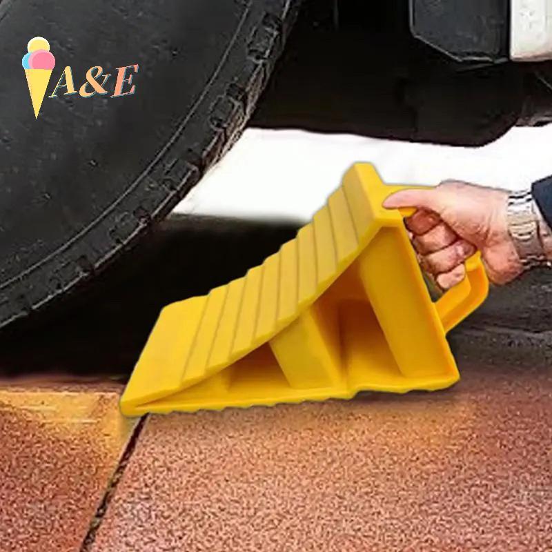 [QIMO] Portable Wheel Cho with Handles Vehicle Car Tru Wheel Tyre Cho Stop Blo แผ่นรองรับยางฐานพลาสต