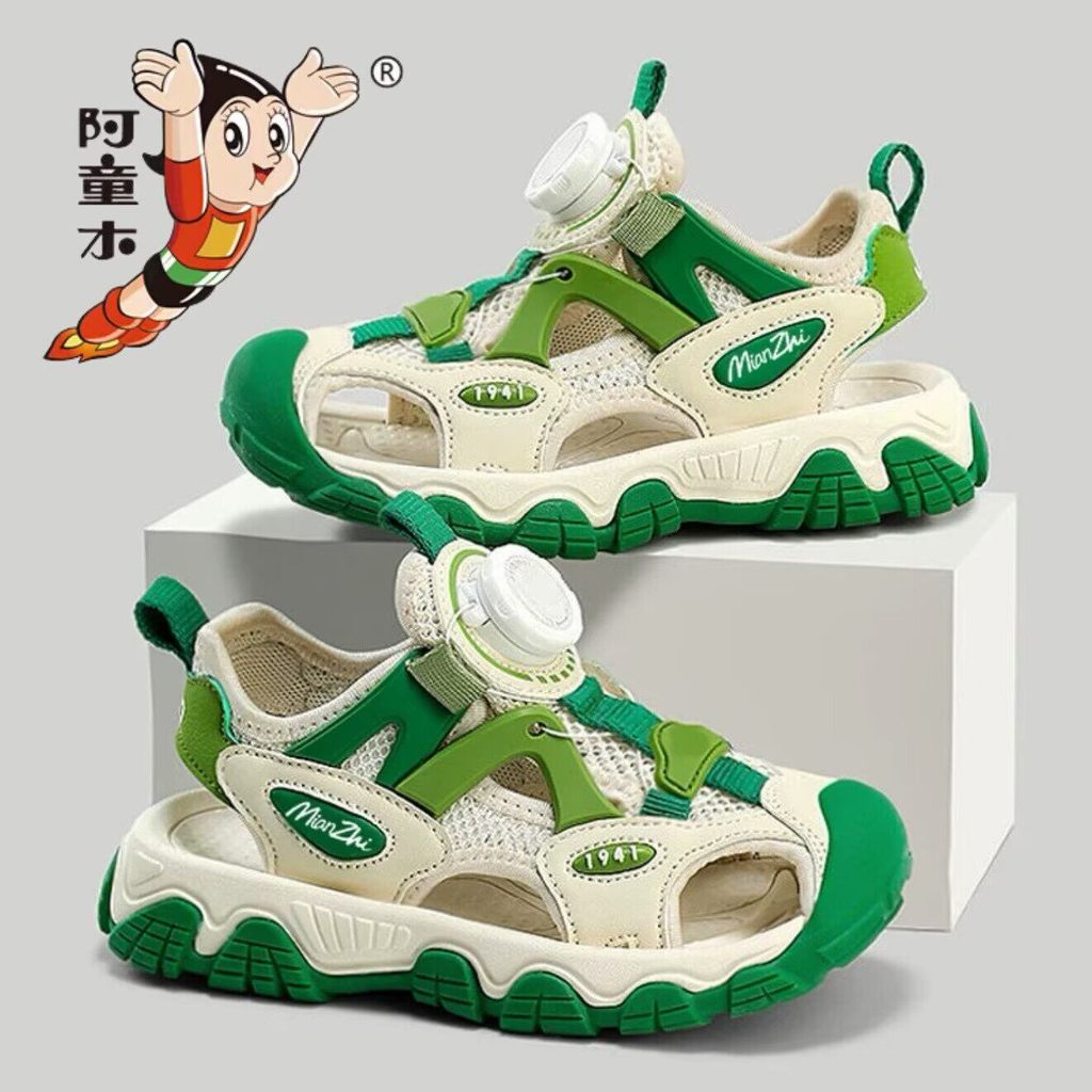 Astro Boy แตะ 2026 สไตล์ใหม่ฤดูร้อน Soft-Soled Anti-Slip เด็ก Toe-Covered ชายหาดรองเท้าแตะรองเท้าหล่