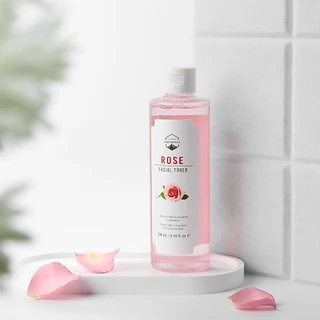 Naturista โทนเนอร์จากสารสกัดกุหลาบ ปรับผิวให้เเข็งเเรง เพื่อผิวที่กระจ่างใส Rose Facial Toner 250ml