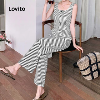 (New Arrival) Lovito จั๊มสูทลําลองผู้หญิง ดีไซน์ผูกเอวแบบเดรป ติดกระดุม สไตล์ขาวดํา เหมาะสําหรับฤดูใบไม้ผลิและฤดูร้อน JRB198P1D237