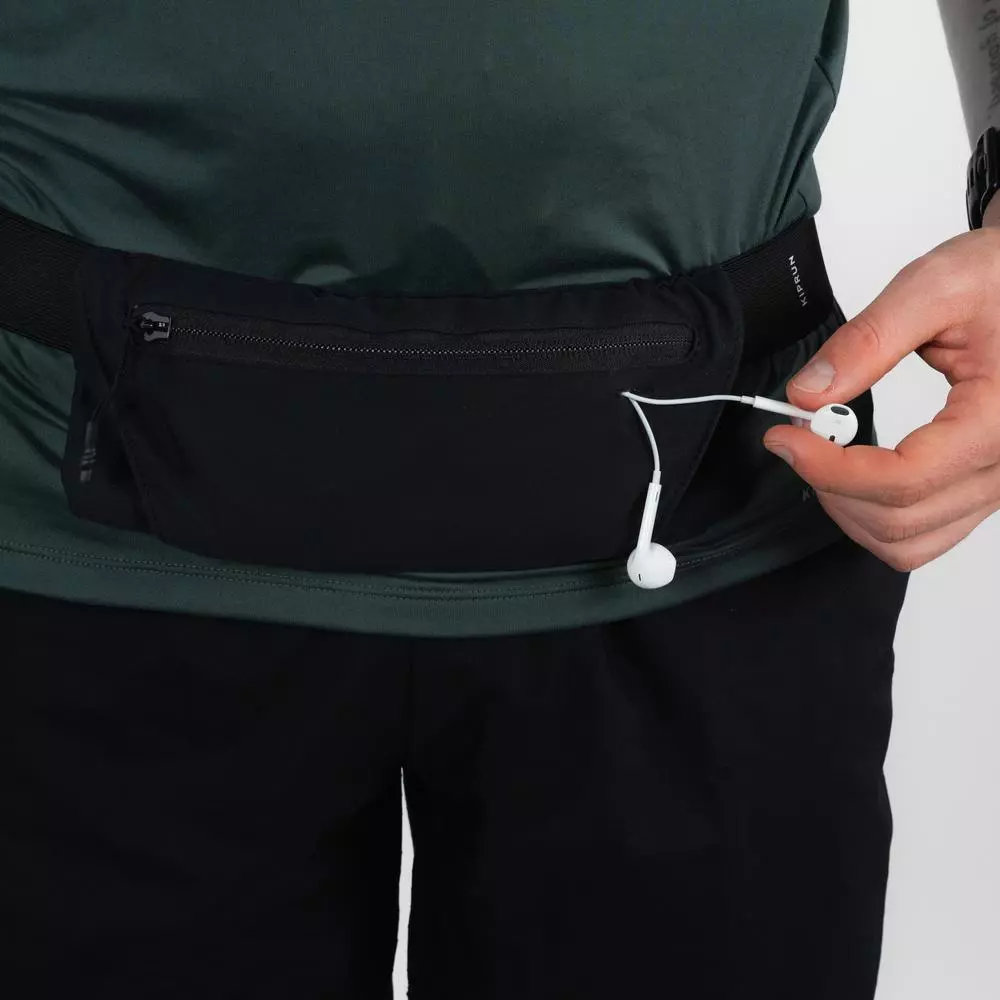 Decathlon Running Belt With 2-Compartment Pockets กระเป๋าคาดเอววิ่ง Kiprun ใส่สมาร์ทโฟนได้ รุ่น Basic 2 - Black thumbnail 6