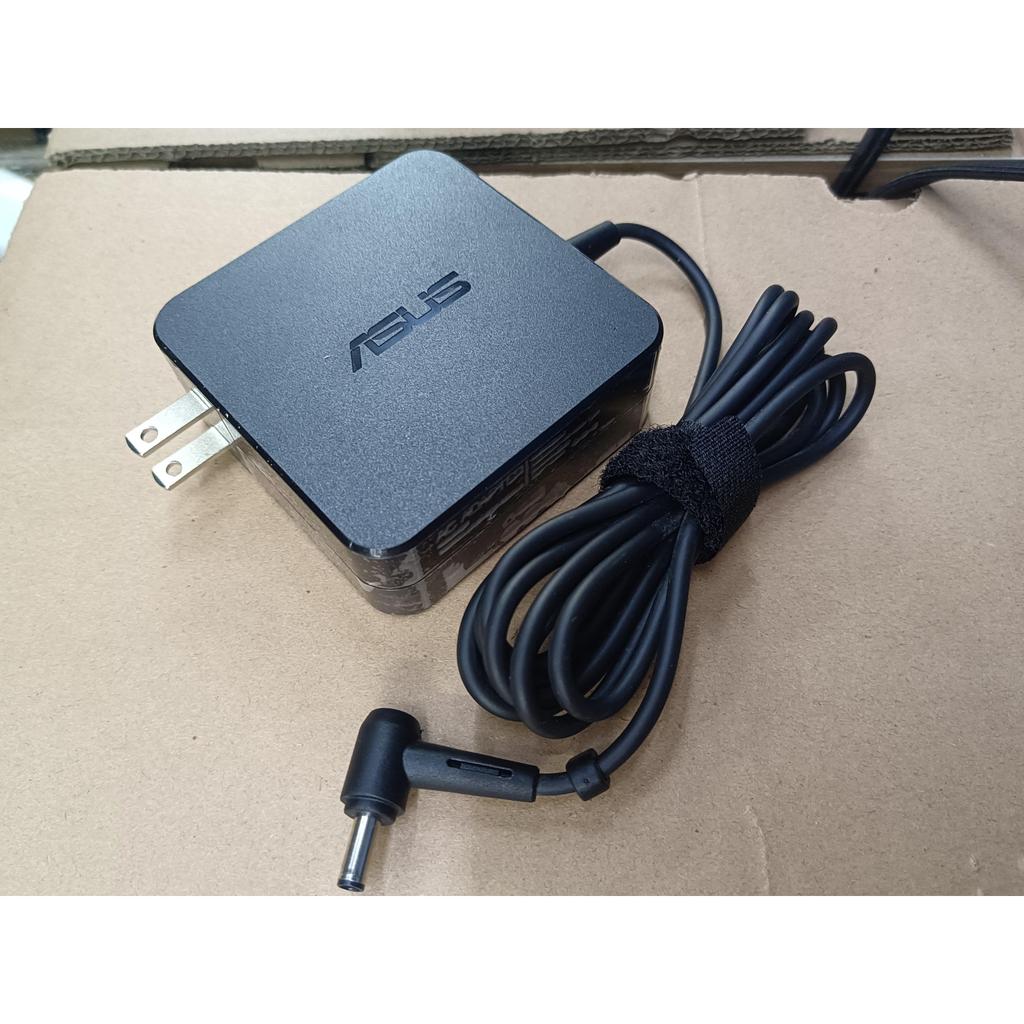 ปรับให้เข้ากับ Asus 452S PE552L PRO551/553U อะแดปเตอร์ไฟฟ้าแบบพกพา 19V3.42A พอร์ตพินขนาดเล็ก