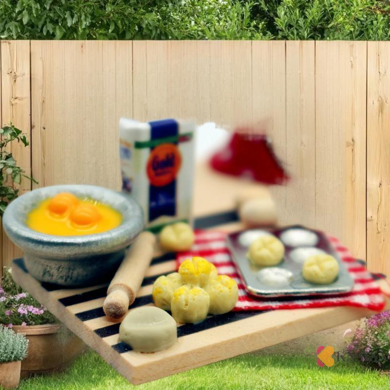 KNMSA] Dollhouse Food Jedding Making Station Egg Milk Bread Cutting Board Miniatures Model Kitchen A