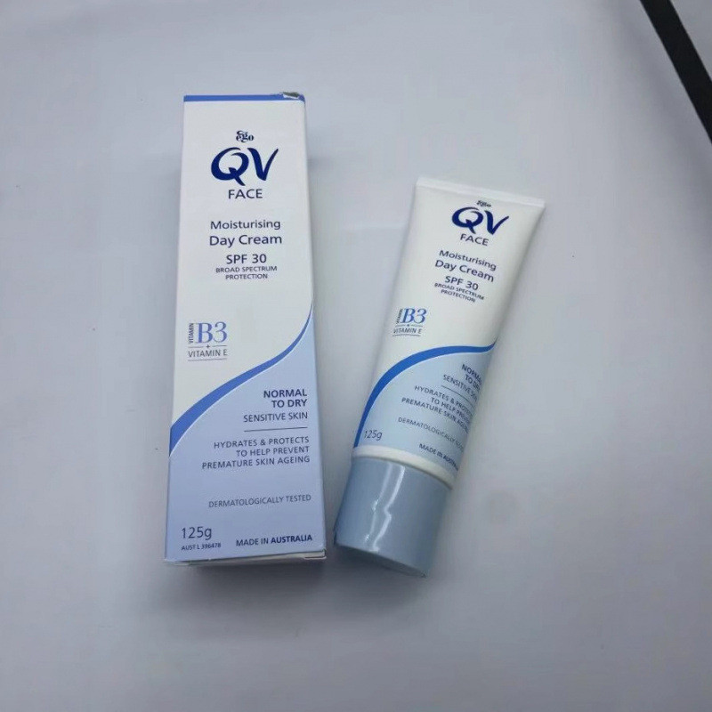 เฉพาะผลิตภัณฑ์ใหม่ Australia EGO EGO QV Series Sunscreen Moisturizing Day Cream 125ml [llb]