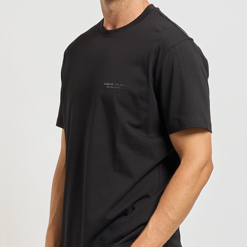 ARMANI อาร์มานี่ ผู้ชายอินเทรนด์แบรนด์แฟชั่นลําลองรอบคอแขนสั้นเสื้อยืด XM001281 AF10361ADF