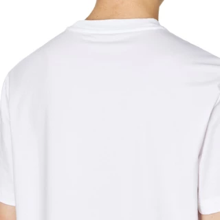 CALVIN KLEIN เสื้อยืดคอกลมแขนสั้นผู้ชาย Institutional Logo ทรง Slim รุ่น 4RAB810 YAA - สีขาว
