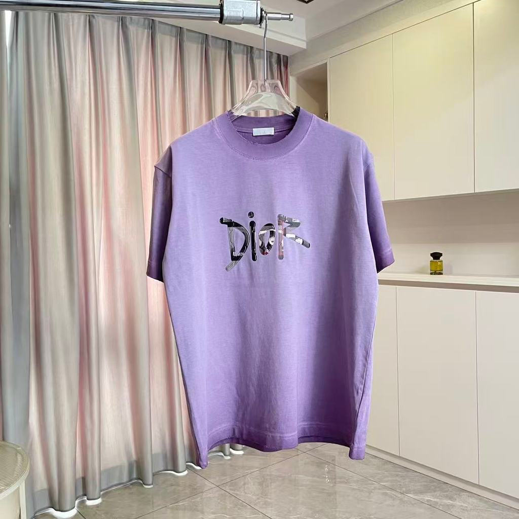 DIOR รุ่นเคาน์เตอร์แขนสั้นเสื้อยืดคู่สไตล์ All-Match ฤดูใบไม้ผลิแฟชั่นออกแบบ Casual ทุกวันผ้าฝ้าย 10
