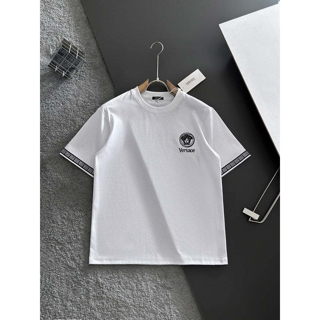 Versace/versace/2026 คลาสสิกรอบคอแขนสั้นเสื้อยืดผู้ชายผู้หญิงสไตล์ Slim-Fit Creative All-Match Origi