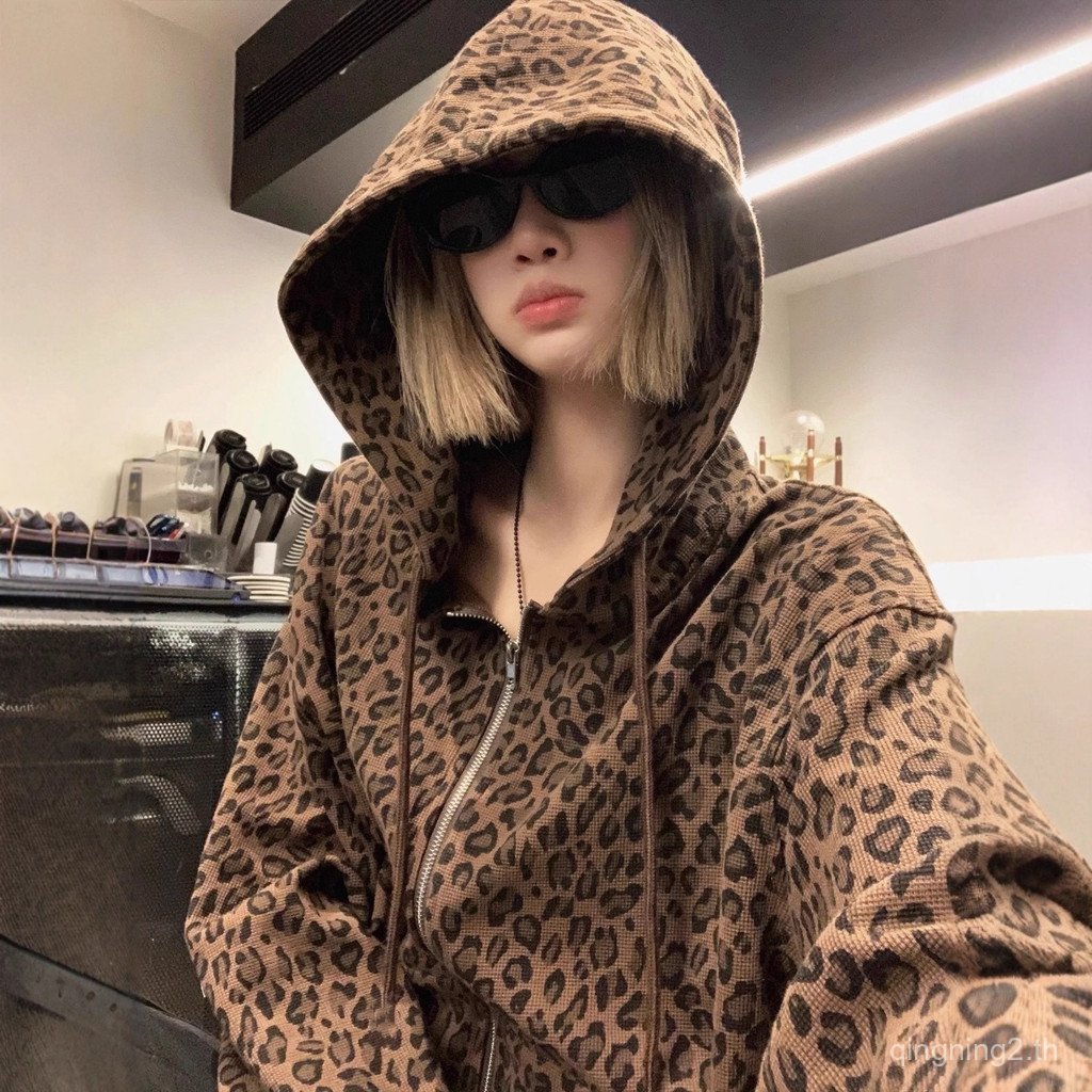 L87W SUP SS25WEEK16 เสือดาวพิมพ์วาฟเฟิล Casual Hooded Sweatshirt เสื้อแจ็คเก็ตผู้ชายผู้หญิงสไตล์เดีย