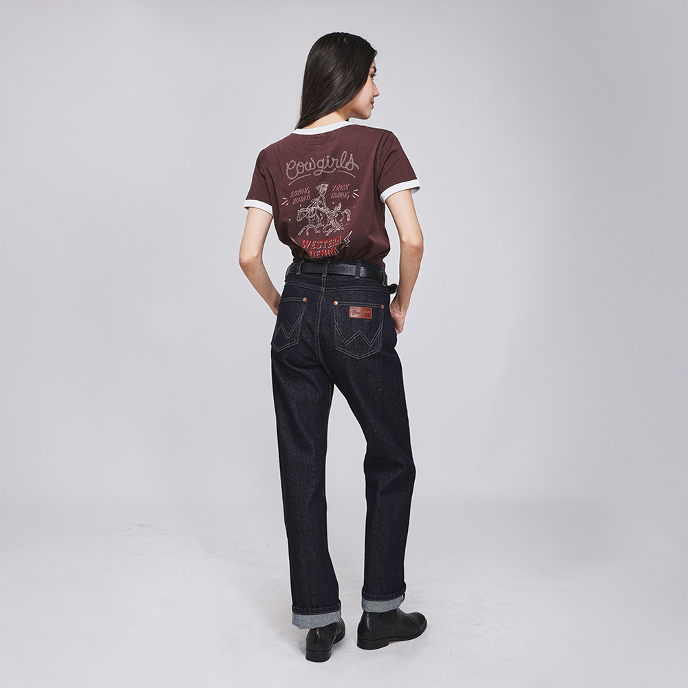 WRANGLER เสื้อยืดแขนสั้นผู้หญิง คอลเลคชั่น Beyond Denim รุ่น WR F126WTSSN20 - สีน้ำตาล — صورة 5