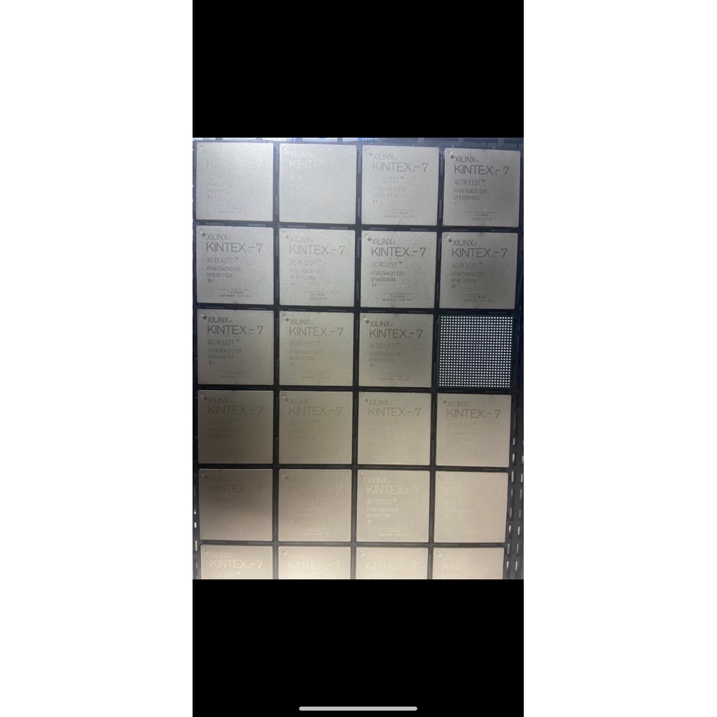 XC7K325T-2FFG676I XC7K325TFFG676ABX-2I คุณภาพรับประกันใหม่เอี่ยม