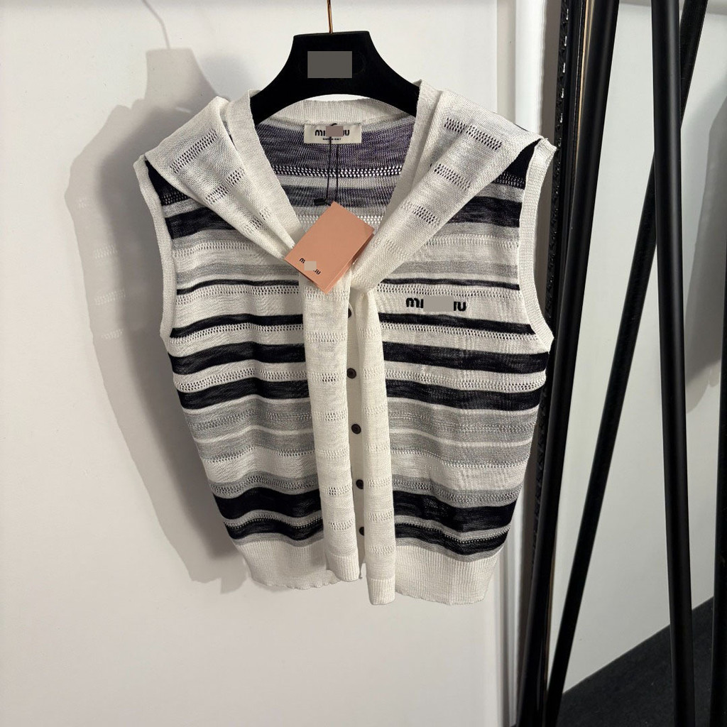 OTY6 Mi-in Classy Slim-fit Dopamine Womens Collar Label Letter V คอ Slim-fit เสื้อคาร์ดิแกนถักแขนยาว
