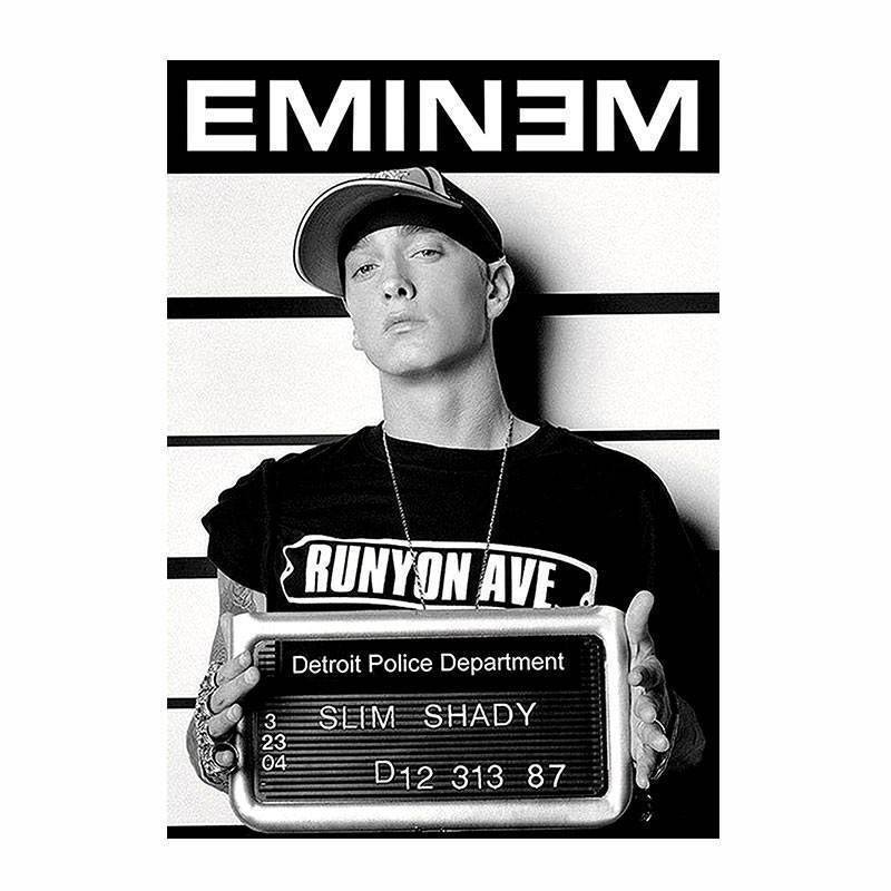 Eminem Eminem Eminem Eminem E สามเหลี่ยมรอบสร้อยคอ Hip Hop อินเทรนด์ผู้ชายผู้หญิงไทเทเนียมเหล็กจี้ z