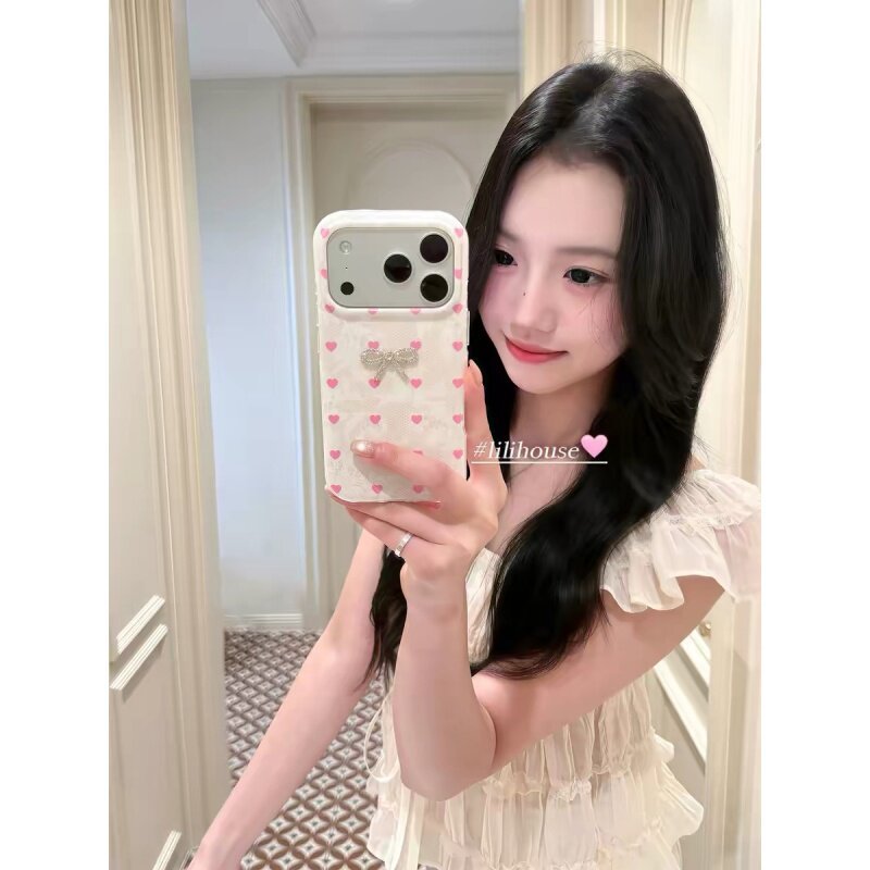 QUMI QUMI Foundation ลูกไม้รูปแบบ Love Bow เหมาะสําหรับ Apple 17promax เคสโทรศัพท์ iphone17pro กรณี 