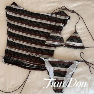 ชุดว่ายน้ำ Retro สไตล์หรูหรา ชุด Bikini สี่ชิ้น เซ็กซี่สำหรับริมทะเลและสระว่ายน้ำ