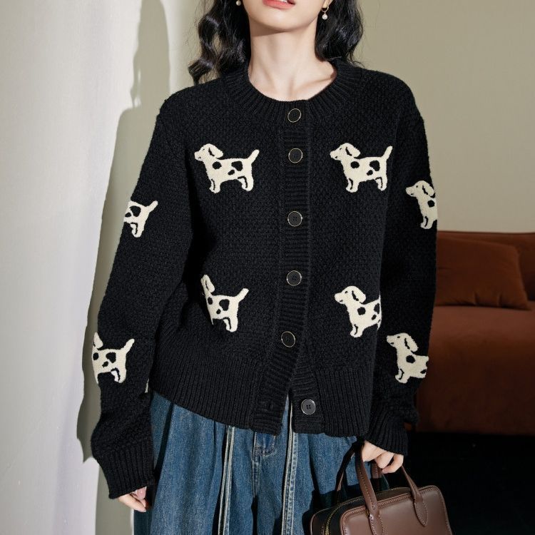 เสื้อสเวตเตอร์ถักลูกสุนัขสีดำของผู้หญิงฤดูใบไม้ร่วงและฤดูหนาวใหม่ถักเสื้อกันหนาวเสื้อสั้นด้านบน