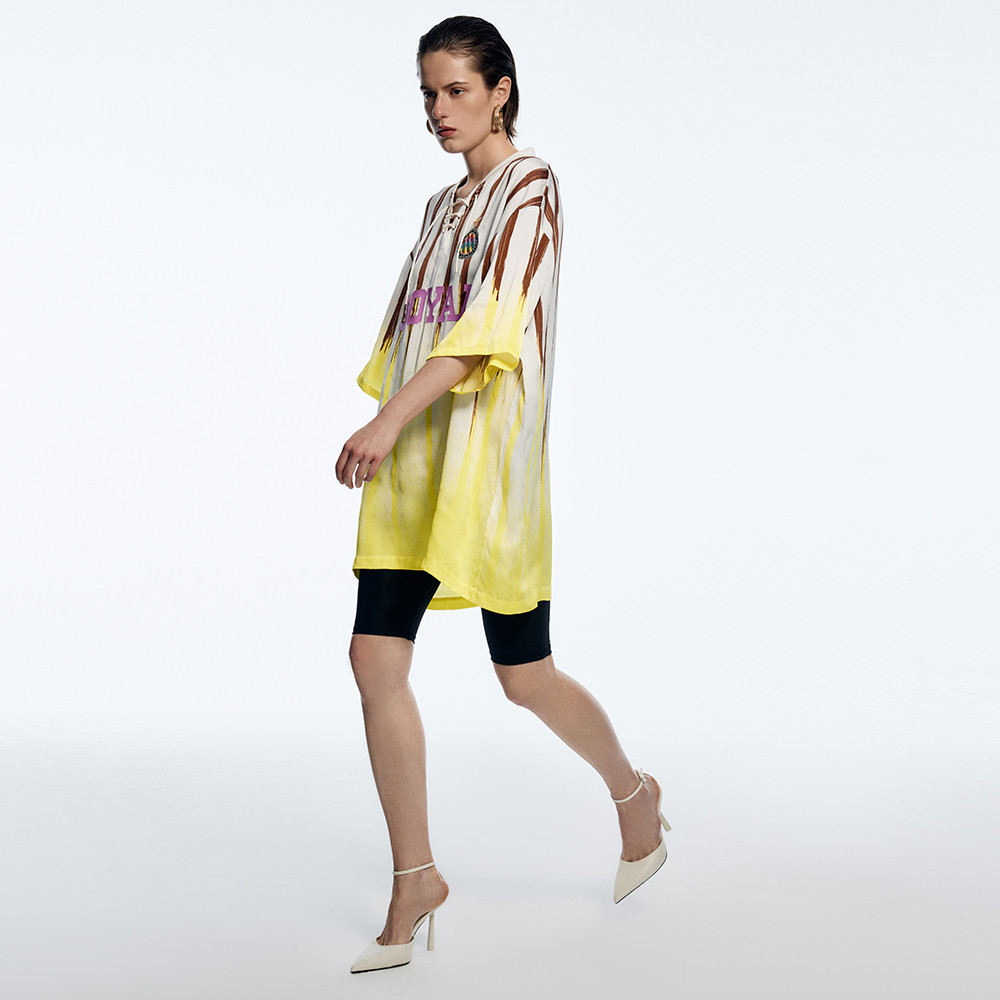 UOOYAA/Wuya ฤดูร้อน 2023 เสื้อยืดแขนสั้น สไตล์ฟุตบอล กราเดียนต์OffsetTable