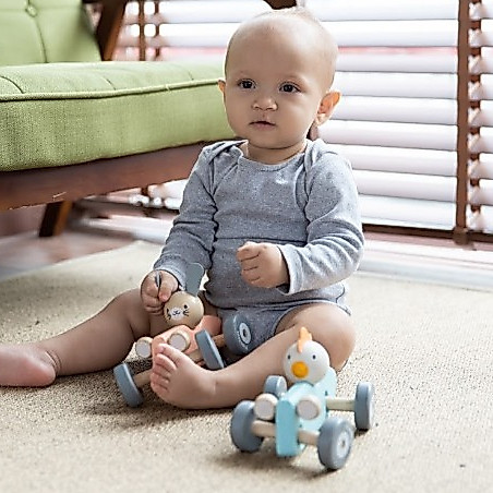 PlanToys سيارة سباق الدجاجة الخشبية 5716 — صورة 2