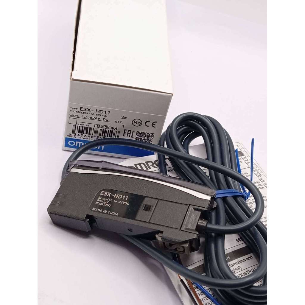 E3X-HD11 Fiber amplifier, Stable and Easy operation, Giga Ray II LED, NPN, 2M