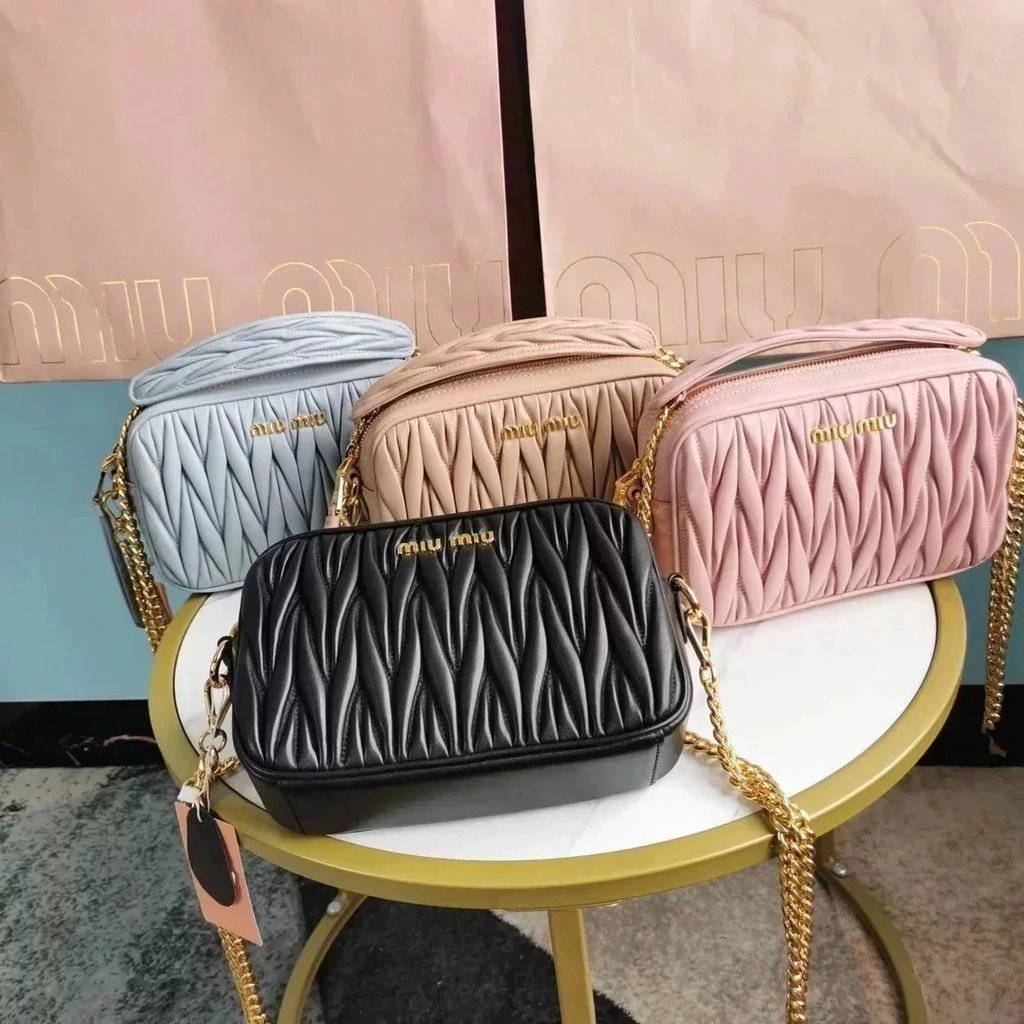 ใหม่ Lambskin กระเป๋ากล้องจีบหนังแกะโซ่กระเป๋า Messenger กระเป๋าสะพาย Mumu สตรี