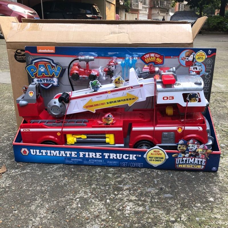 Paw Patrol Paw Patrol Super Furry Ultimate Fire Truck Dog Deformation Headquarters Rescue Vehicle