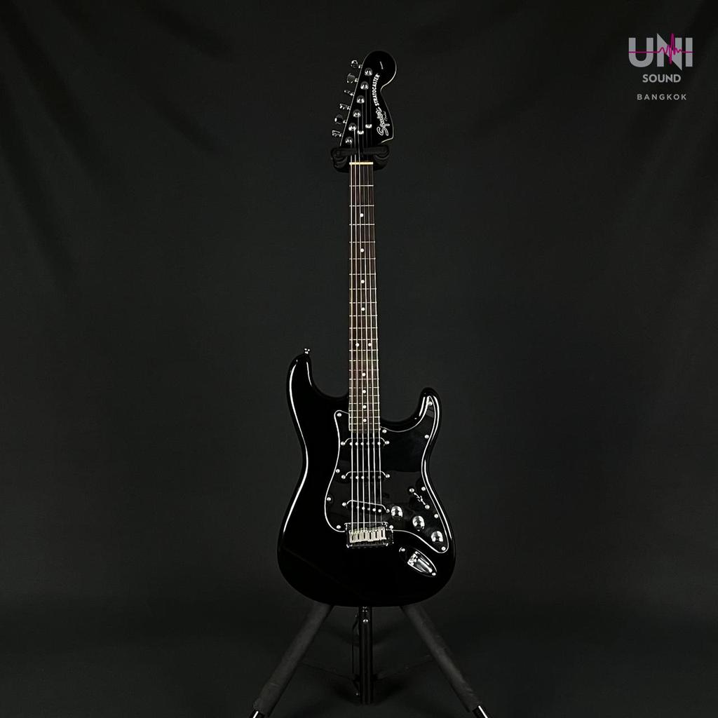 กีต้าร์ไฟฟ้า Squier Standard Stratocaster MH