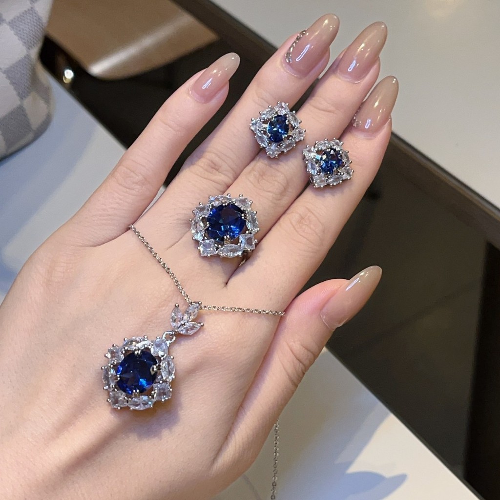 High-End Bright สีสัน Sapphire Sapphire แฟชั่นการออกแบบ Luxury Classy แหวนสร้อยคอหู Studs เครื่องประ
