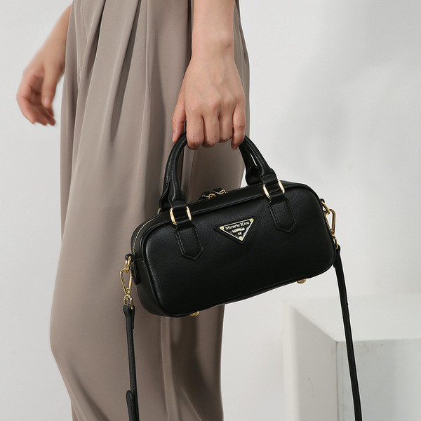 perota brand กระเป๋า cecelle กระเป๋าถือโบว์ลิ่งจีบแบบใหม่สำหรับฤดูร้อนกระเป๋าสะพายข้างหมอนอเนกประสงค