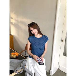 <Moses Queen> เสื้อยืดแขนสั้นลายจุด ครอป โปร่งเล็กน้อย บาง ทรงเข้ารูป คอกลม แขนพลิ้วเล็ก