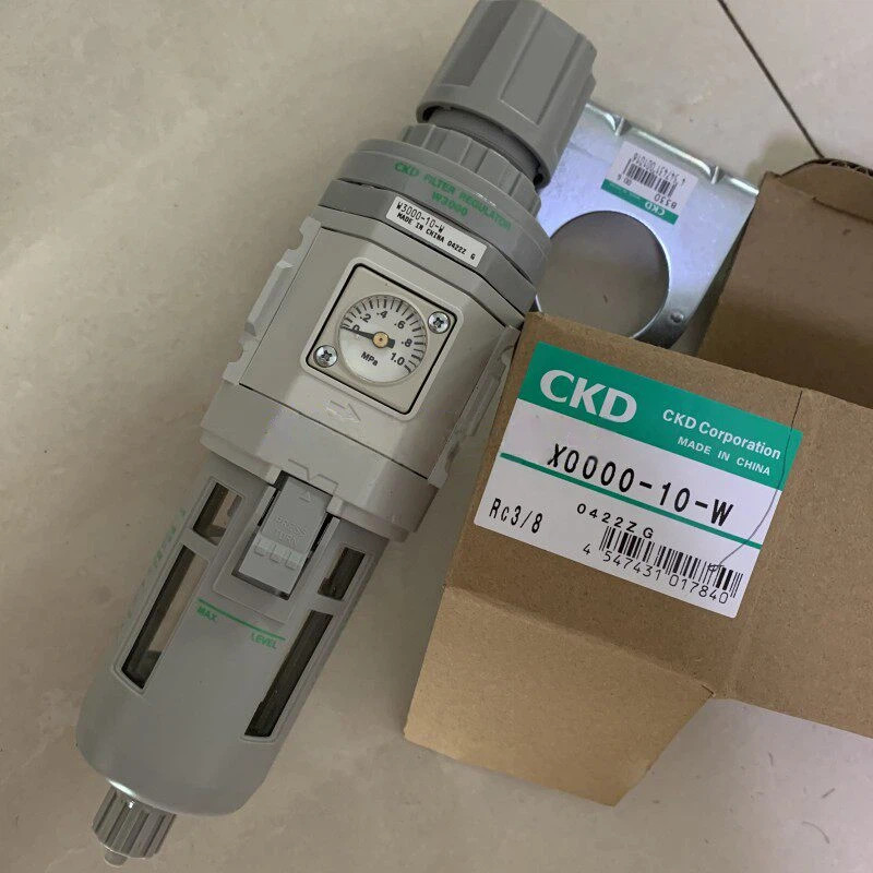 วาล์วลดแรงดันกรอง CKD ดั้งเดิม W3000-10-W W3000-8-W-F1 ของแท้ใหม่เอี่ยม